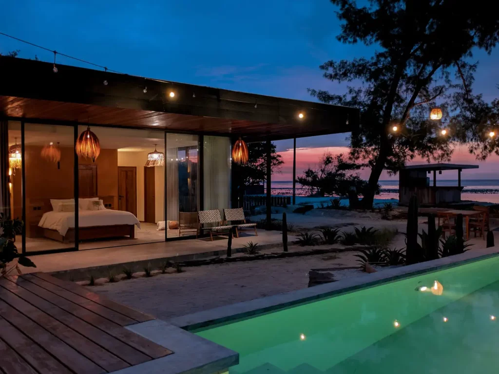 The Beach House Meno | The Beach Front Room 1