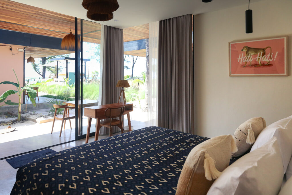 The Beach House Meno | The Garden View Room 1