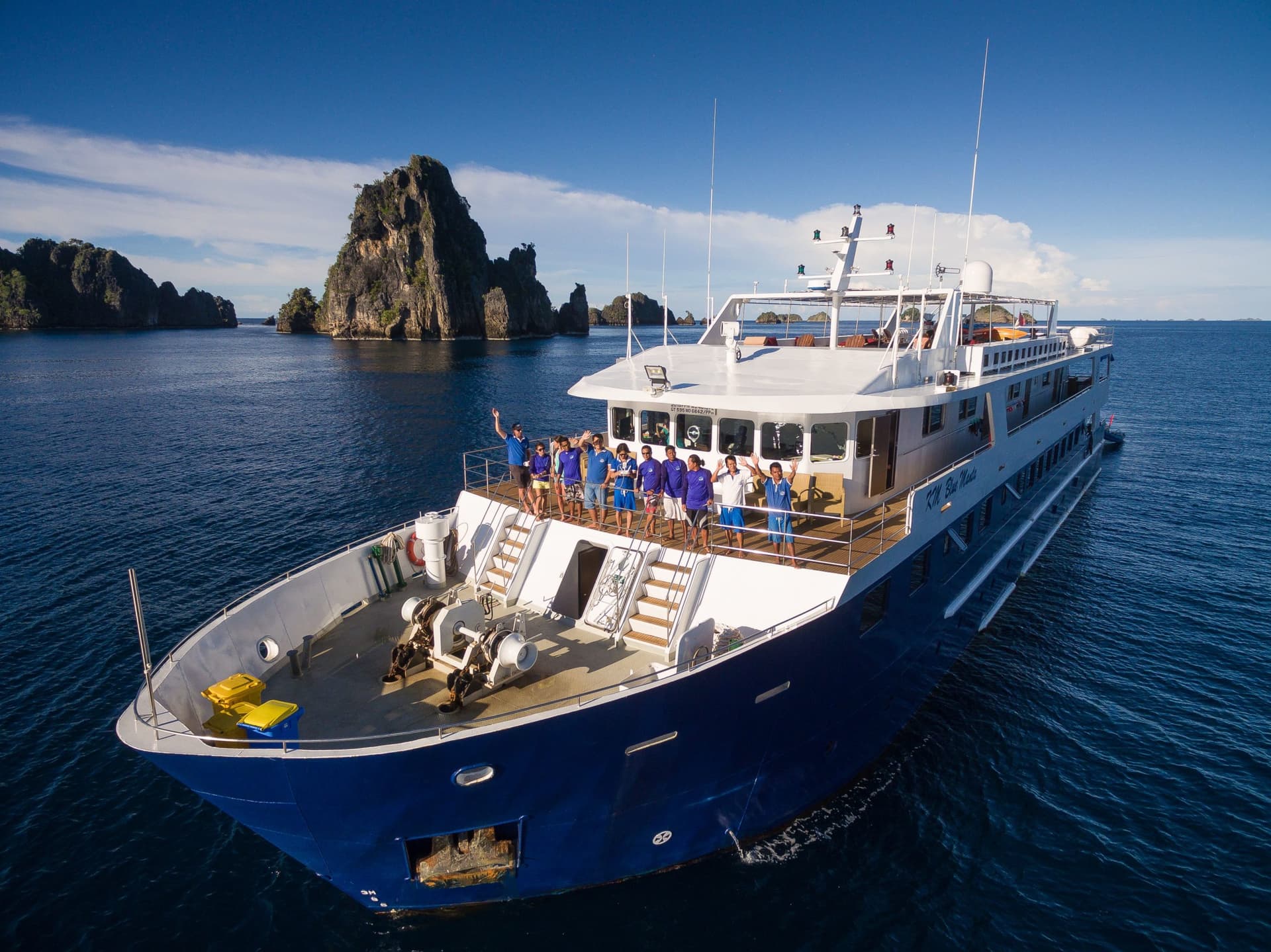 Blue Manta 2