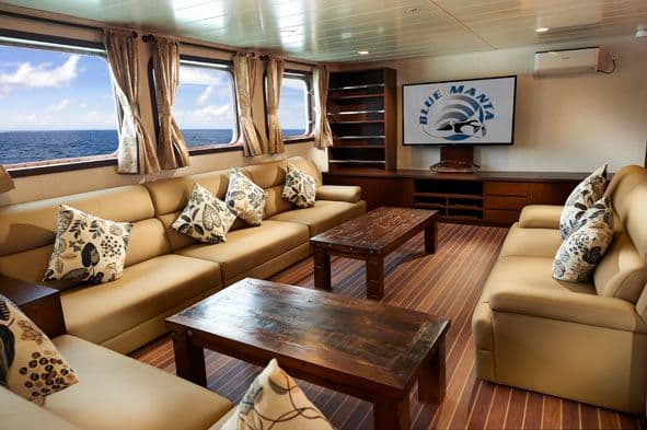 Blue Manta 9