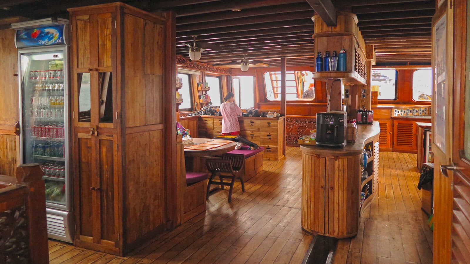 Ilike Liveaboard 6