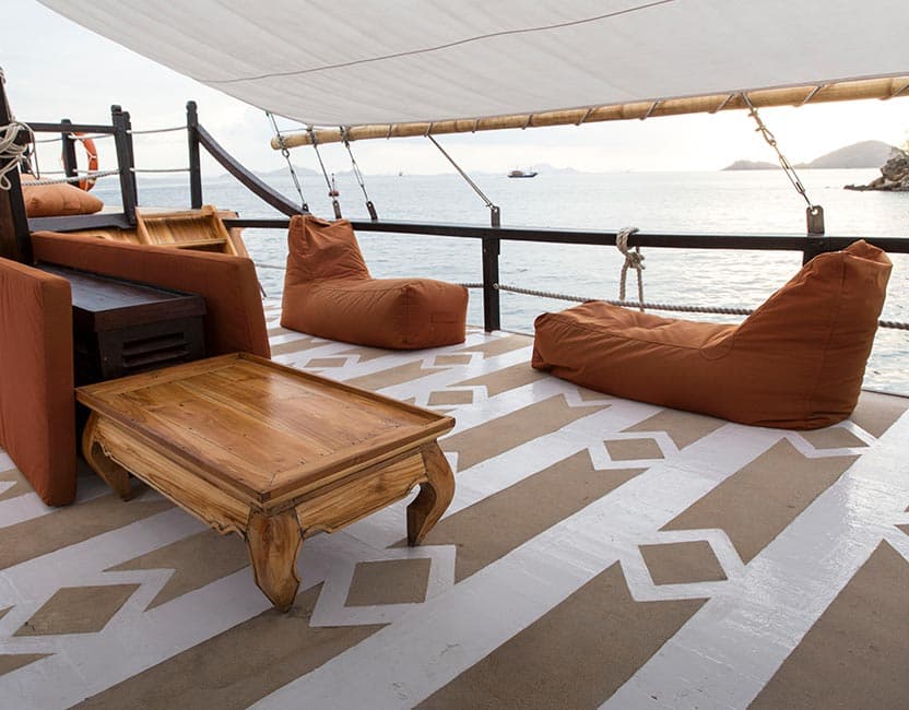 Wunderpus Liveaboard 19