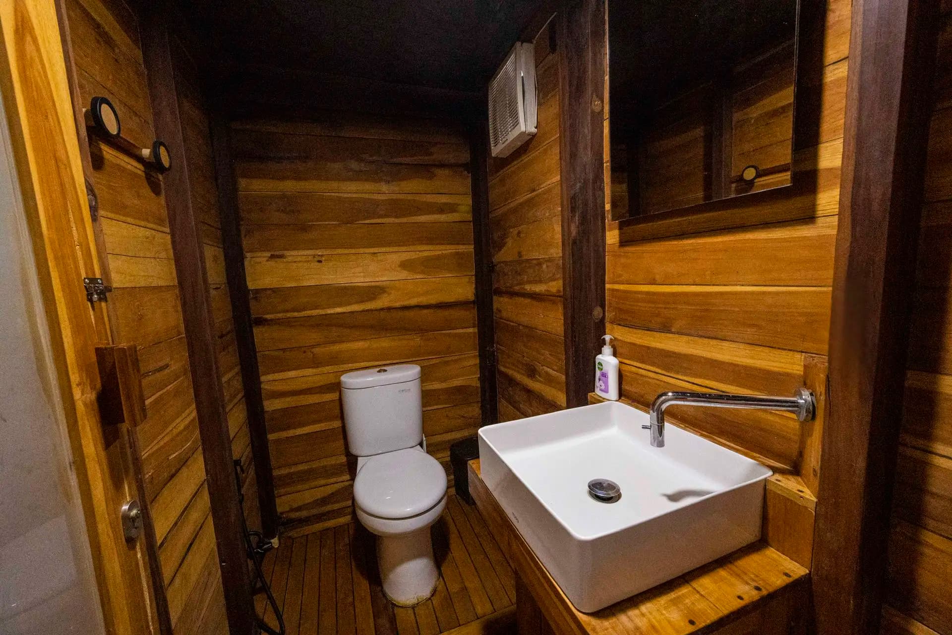 Neptune One Liveaboard 15