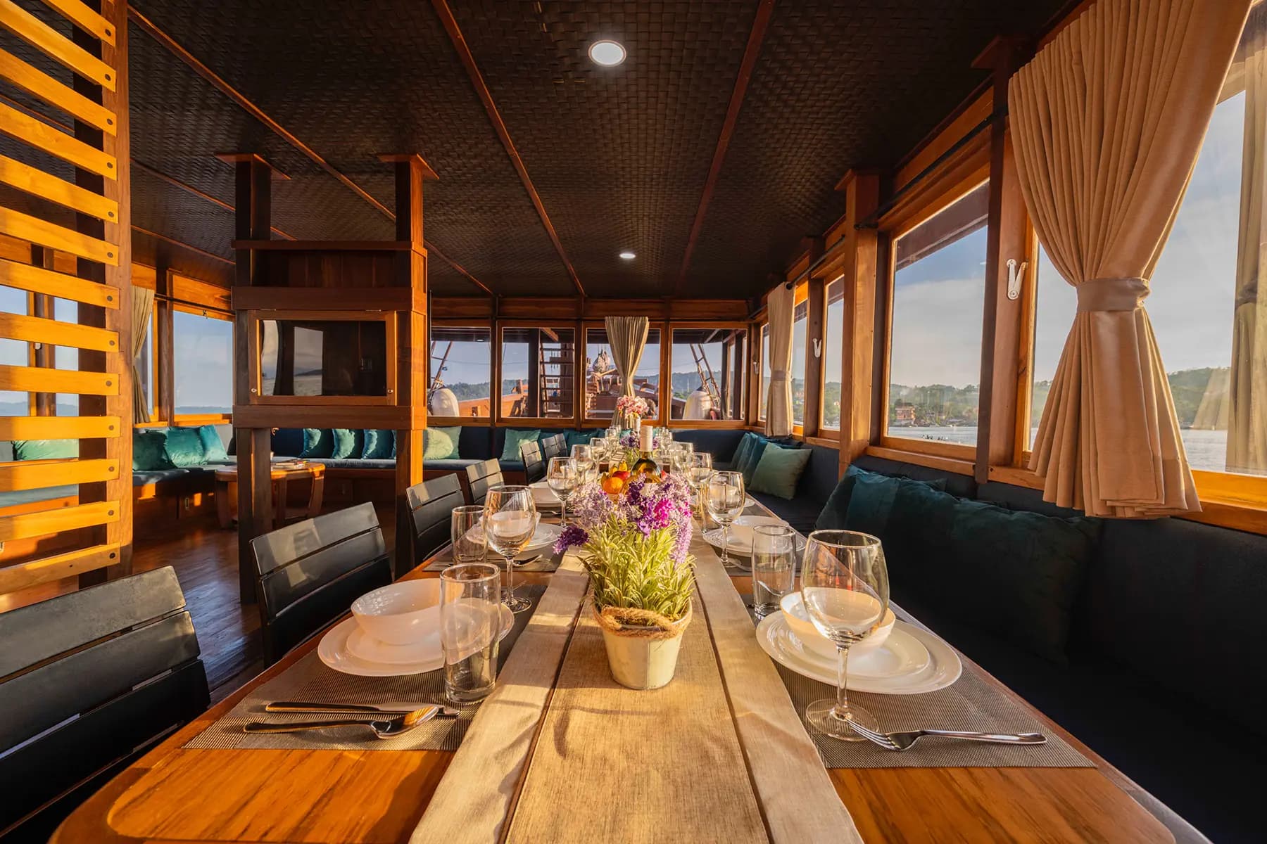 Neptune One Liveaboard 18