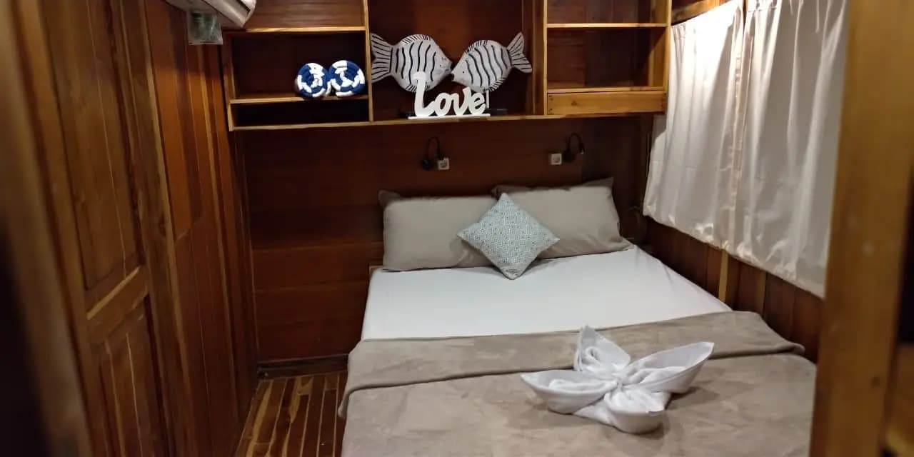 Lalunia 22