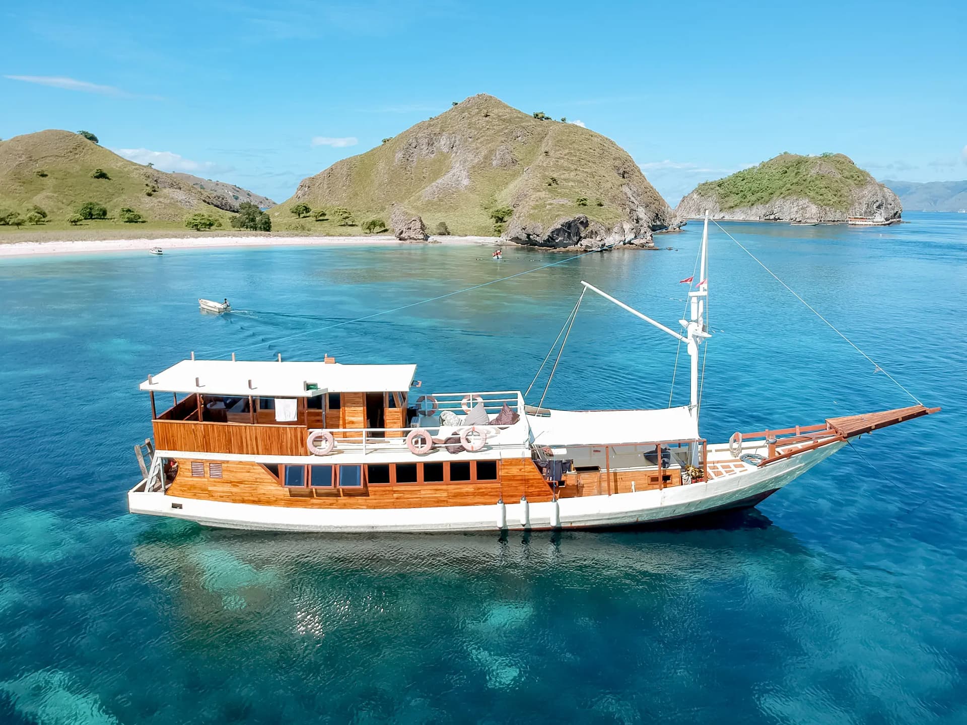 Segara Komodo Liveaboard 1