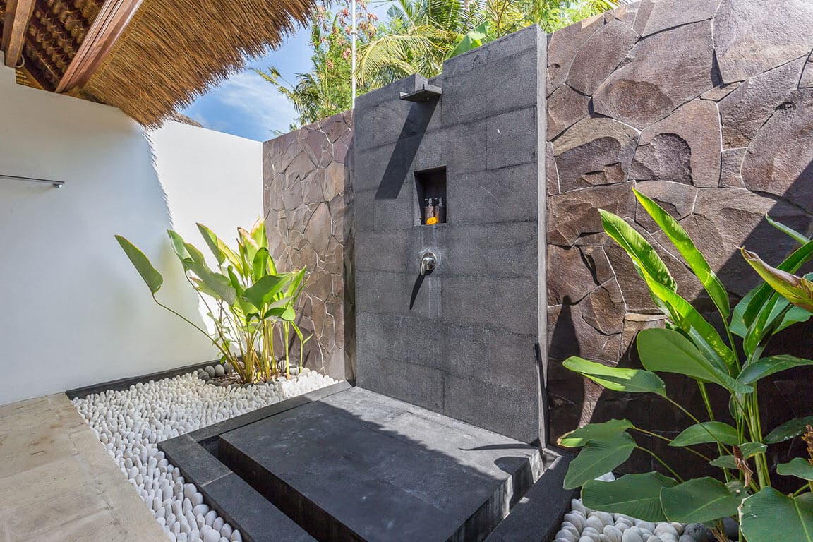 EmOcean Beach Boutique Resort 2