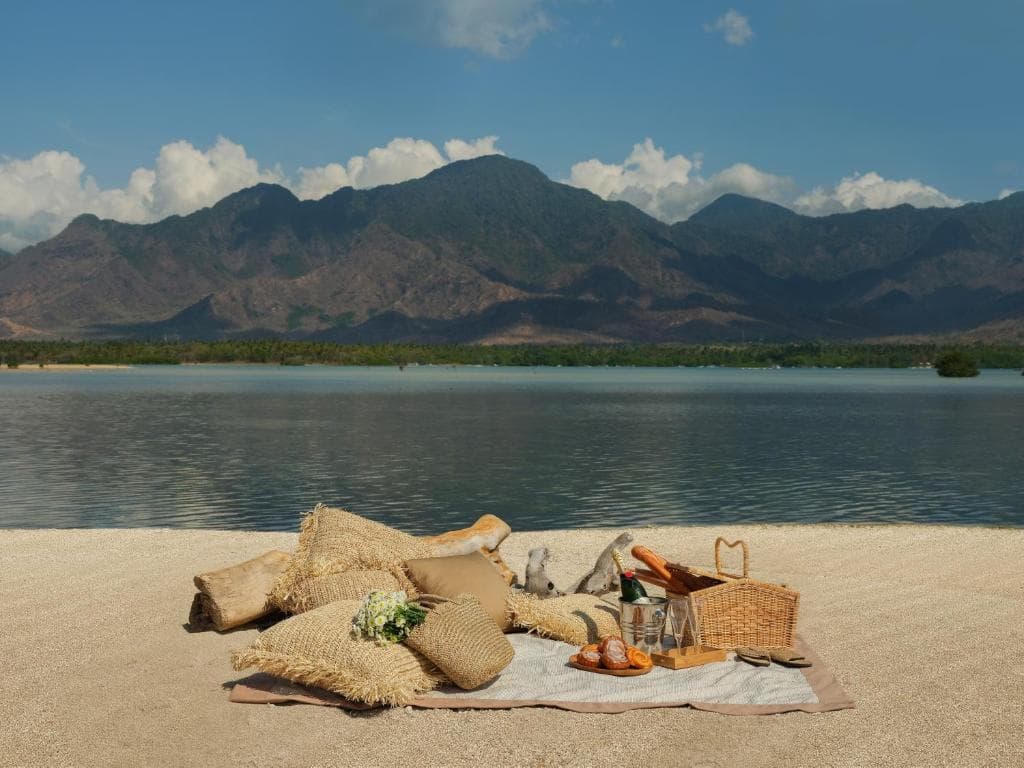 Mimpi Resort Menjangan 12