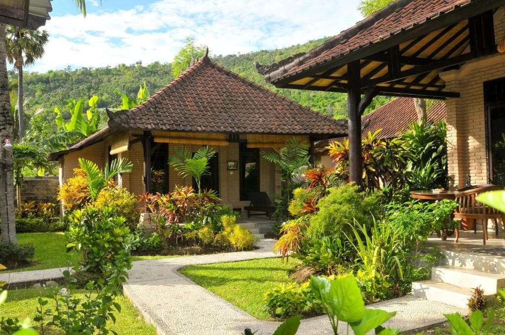 Hidden Paradise 18