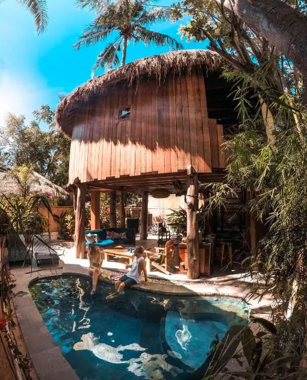 Gili Treehouse 11