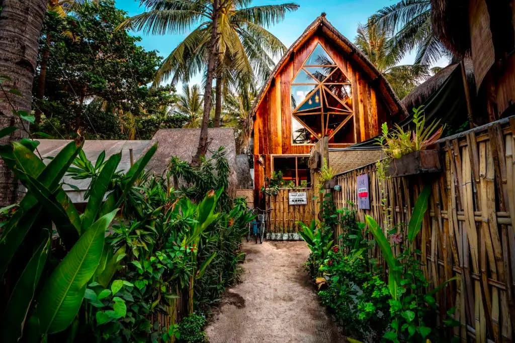 Gili Treehouse 10