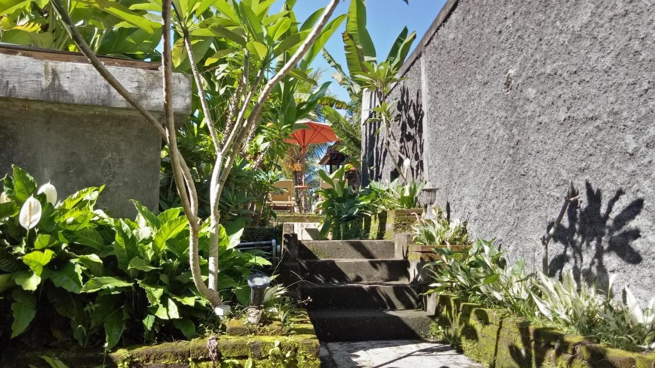 Atres Villa 6