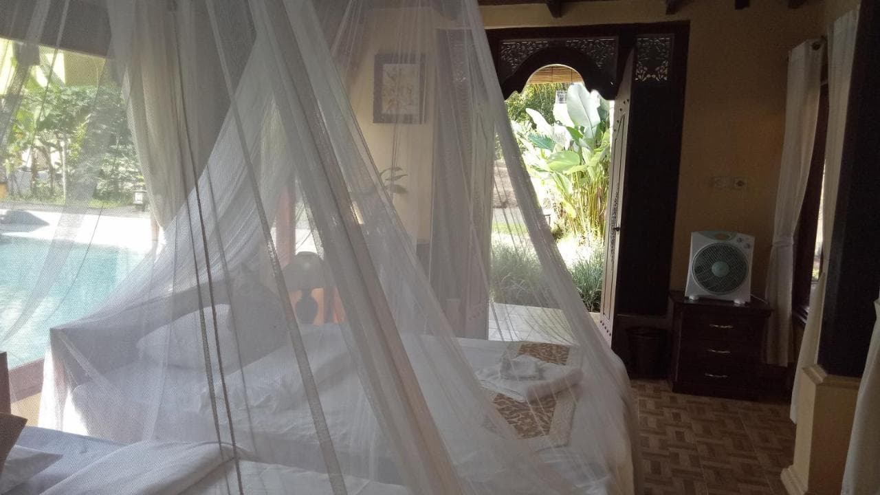 Atres Villa 23