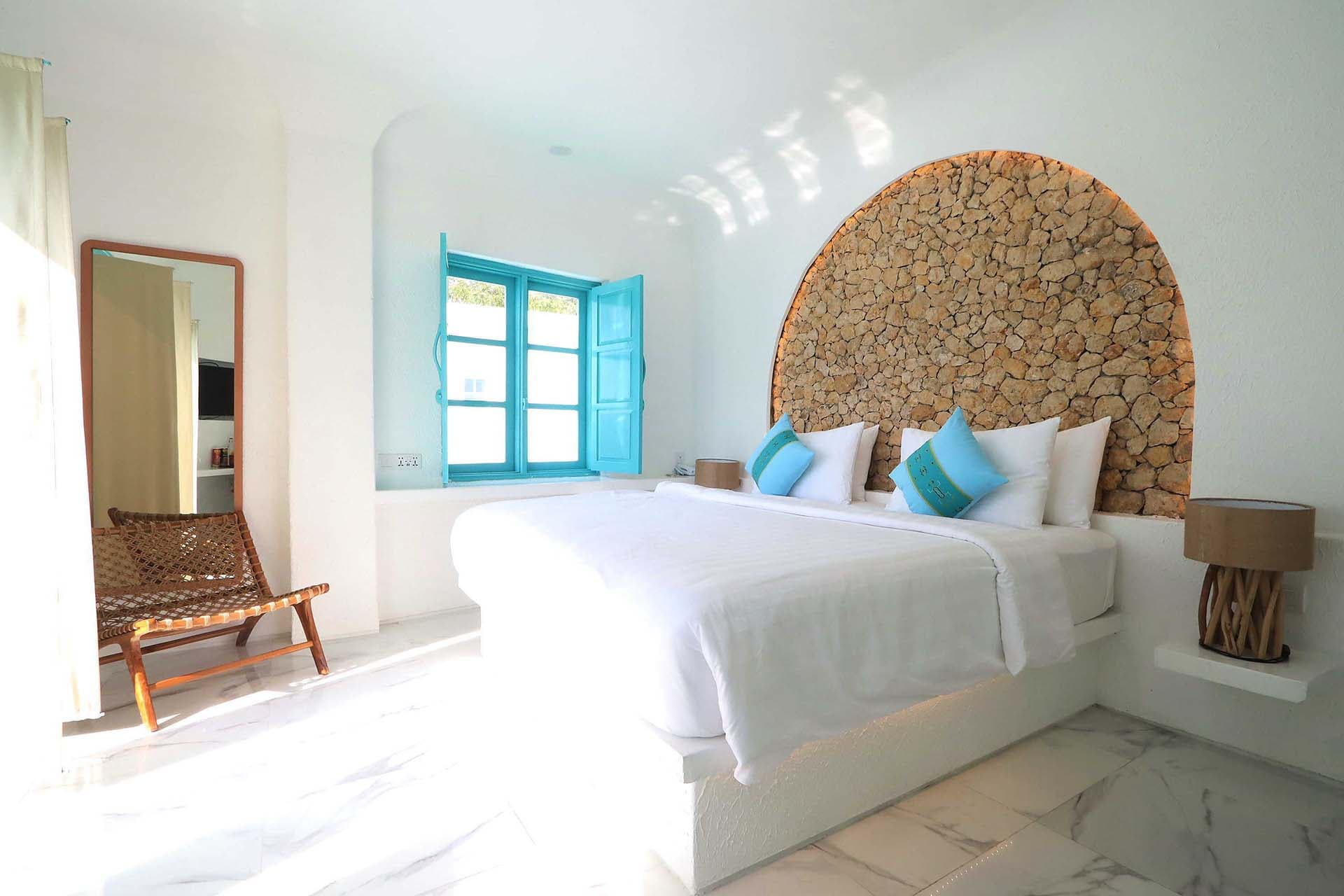 Loccal Collection Hotel 34
