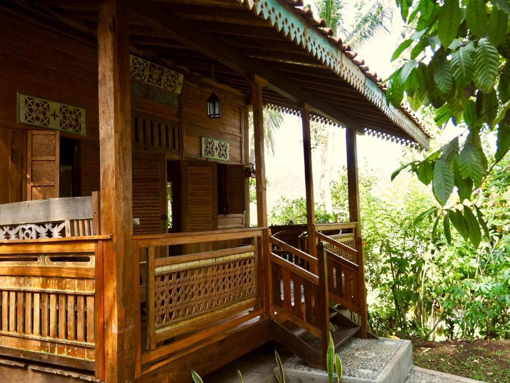 Green Vanilla Bungalow 1