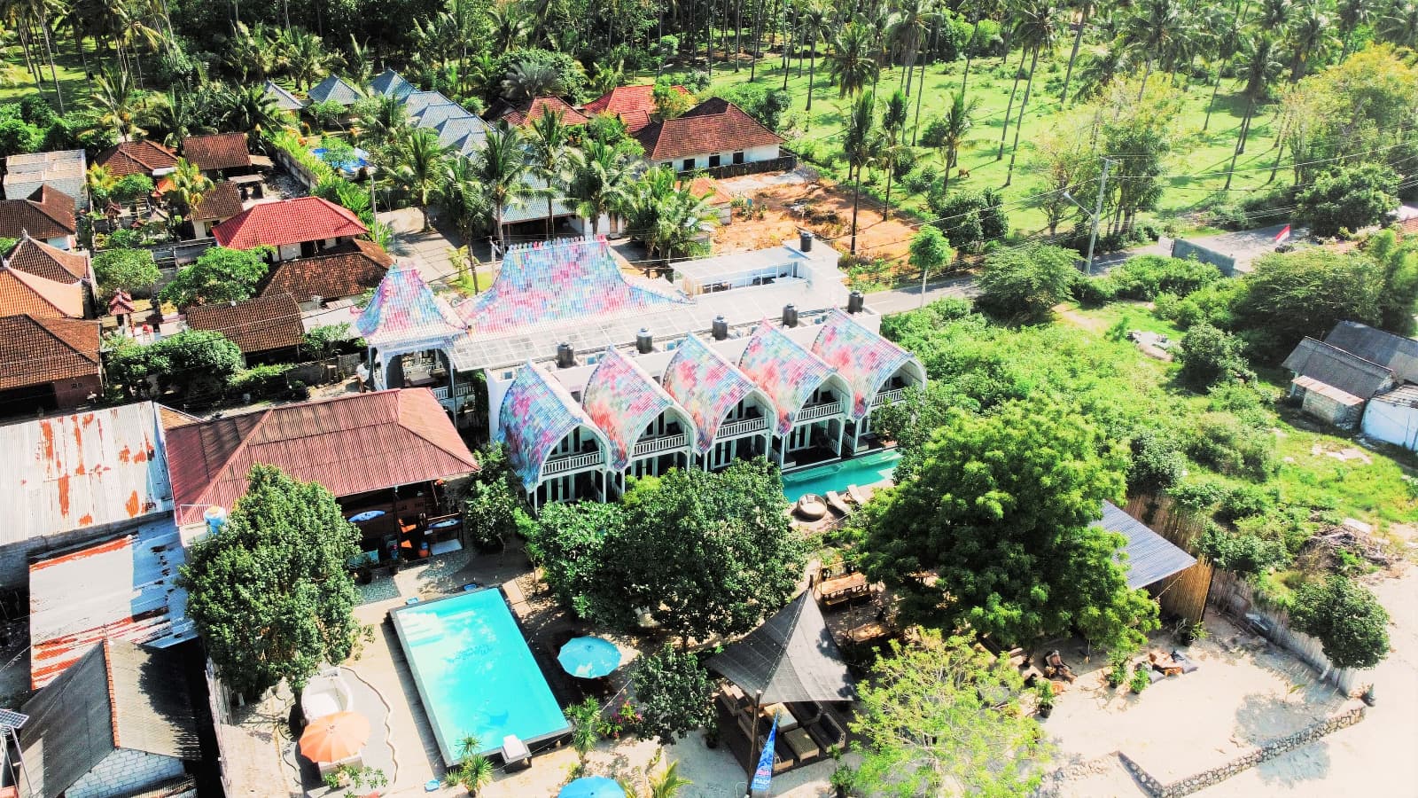 Mambo Beach Resort 37