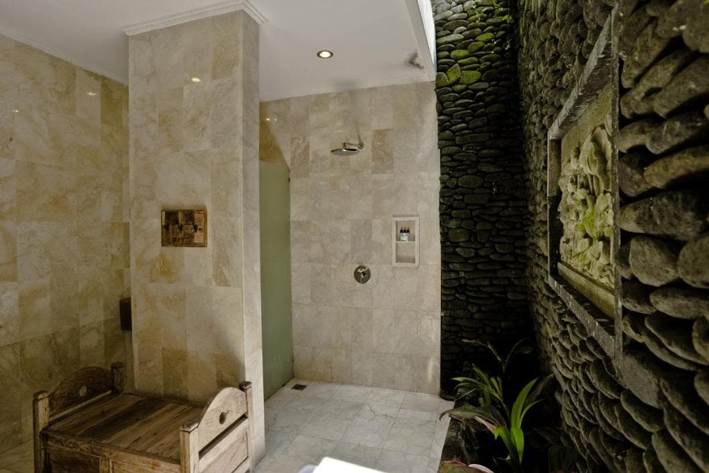 Sri Ratih Cottages 11