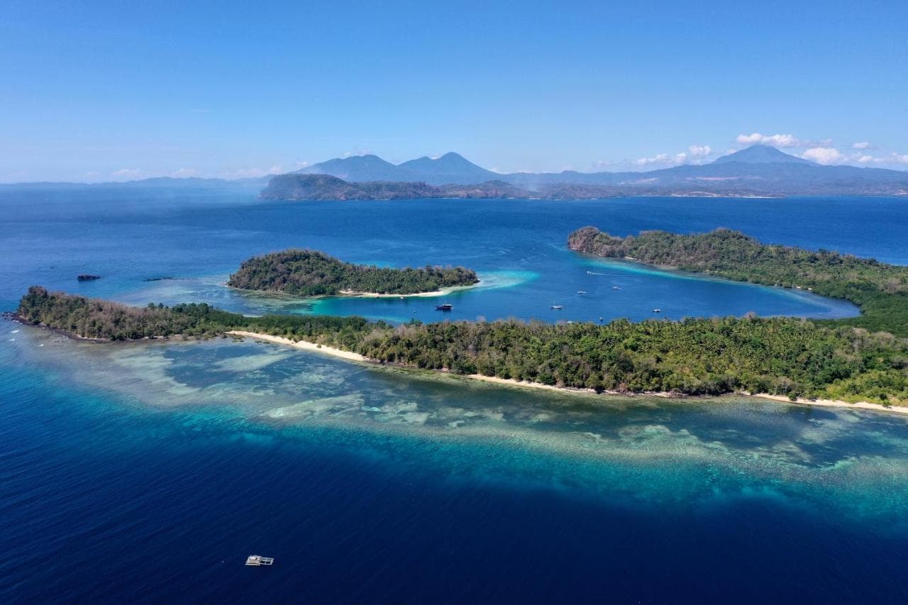 Blue Bay Divers Bangka 22