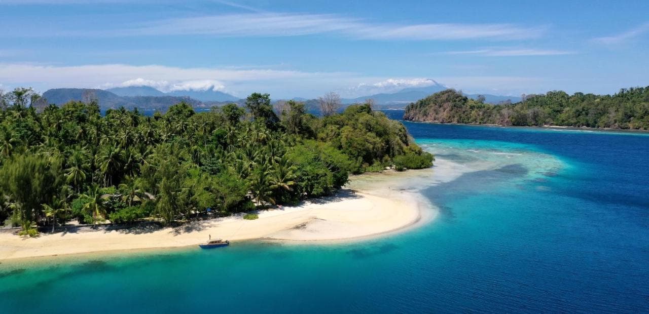 Blue Bay Divers Bangka 23