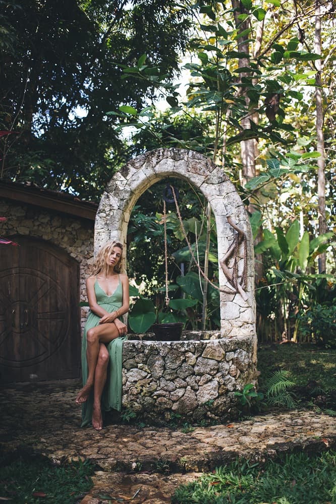Roots Tree House 86