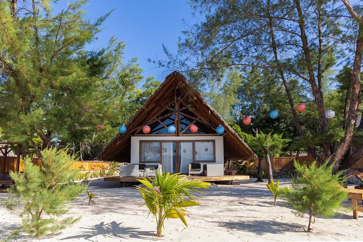 Saronde Island Resort Blue Bay Divers 23