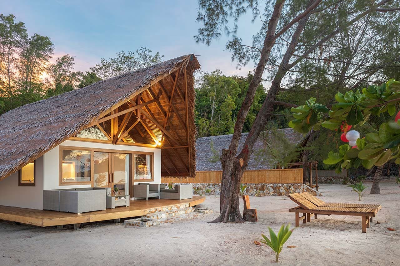 Saronde Island Resort Blue Bay Divers 16