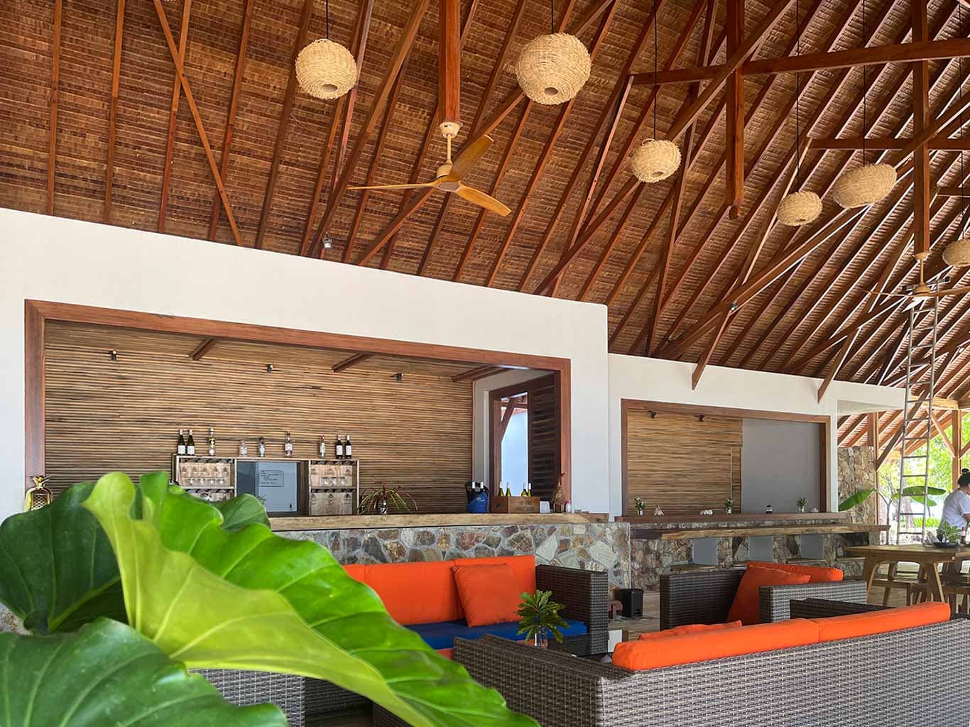 Saronde Island Resort Blue Bay Divers 5