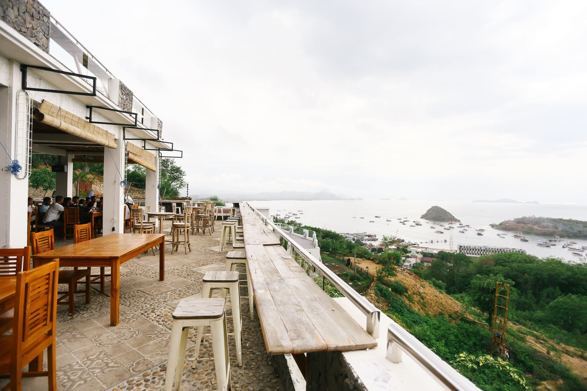 La Cecile Hotel and Cafe 33