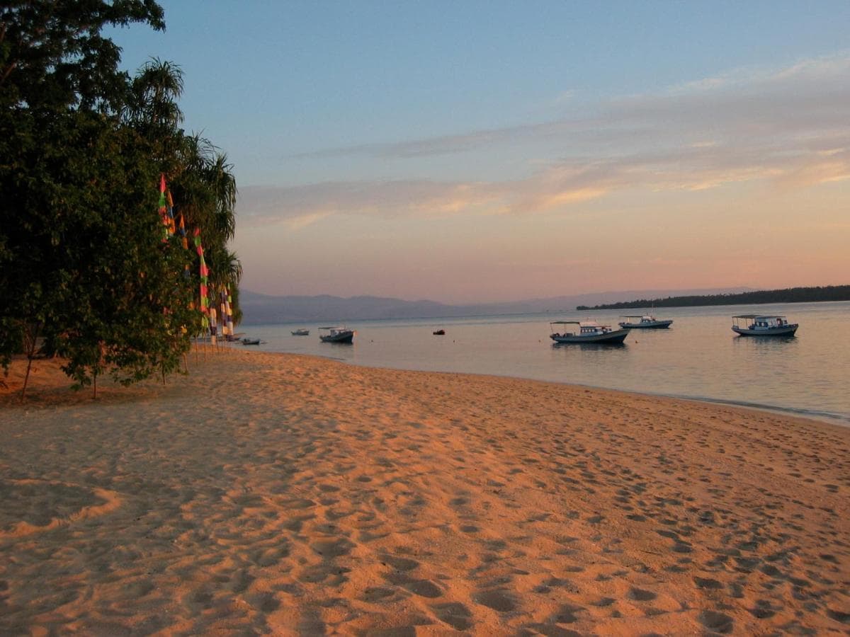 Siladen Resort and Spa 22