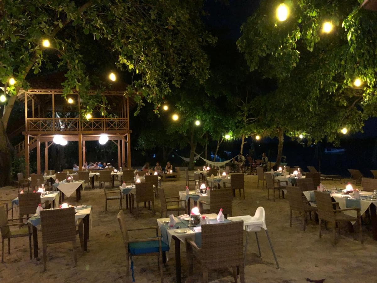 Siladen Resort and Spa 10