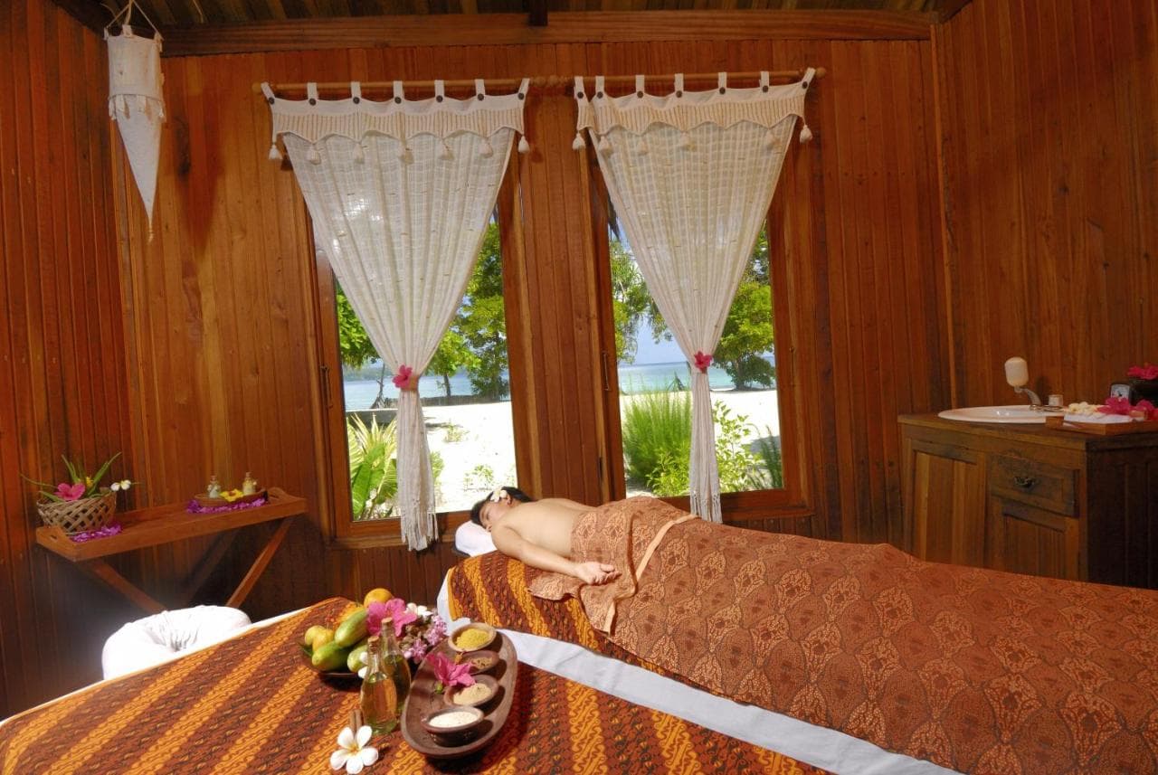 Siladen Resort and Spa 23