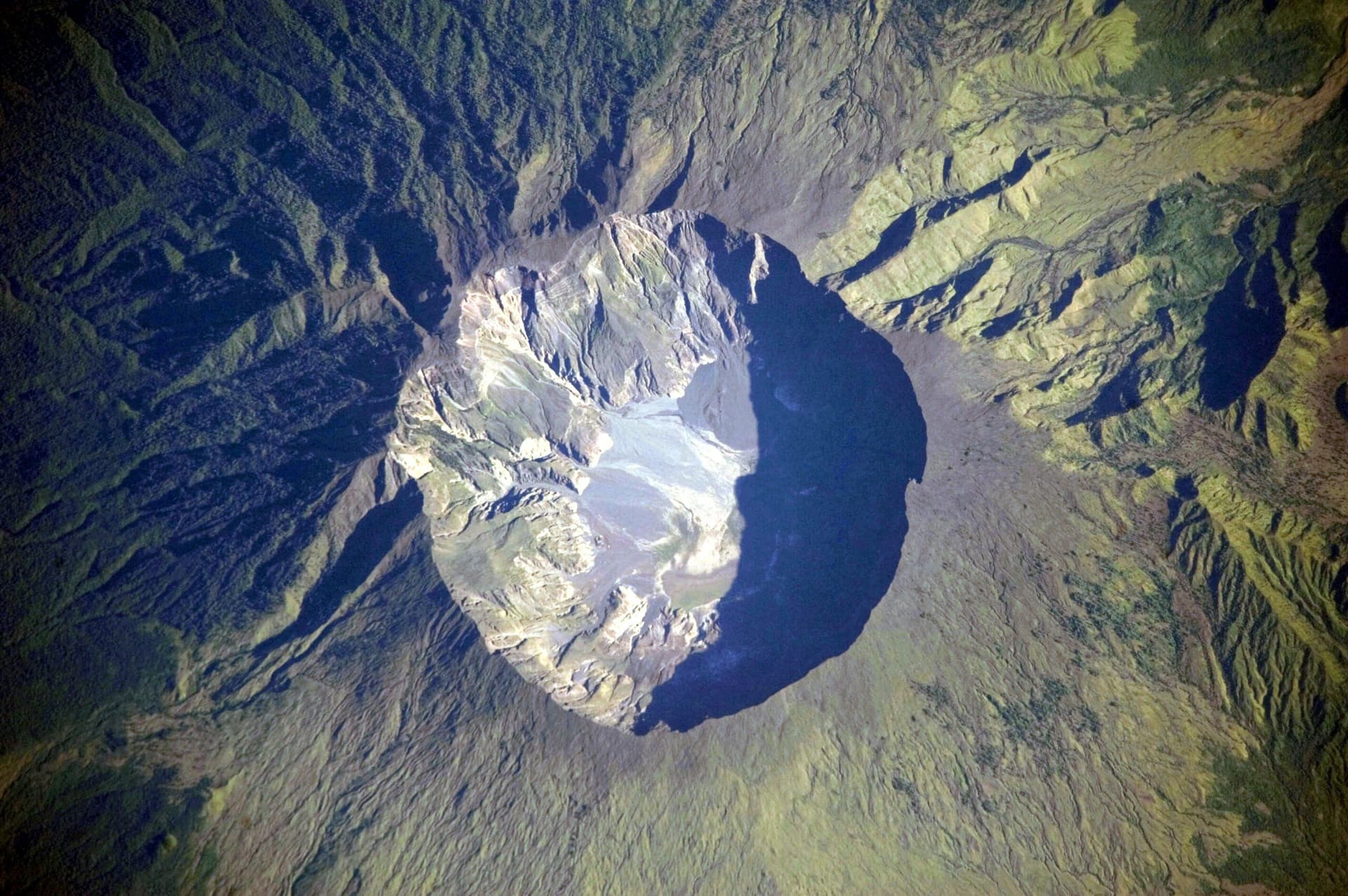 L’histoire volcanique de l’Indonésie