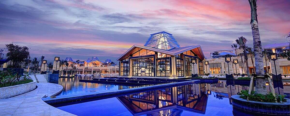 The Mulia 4