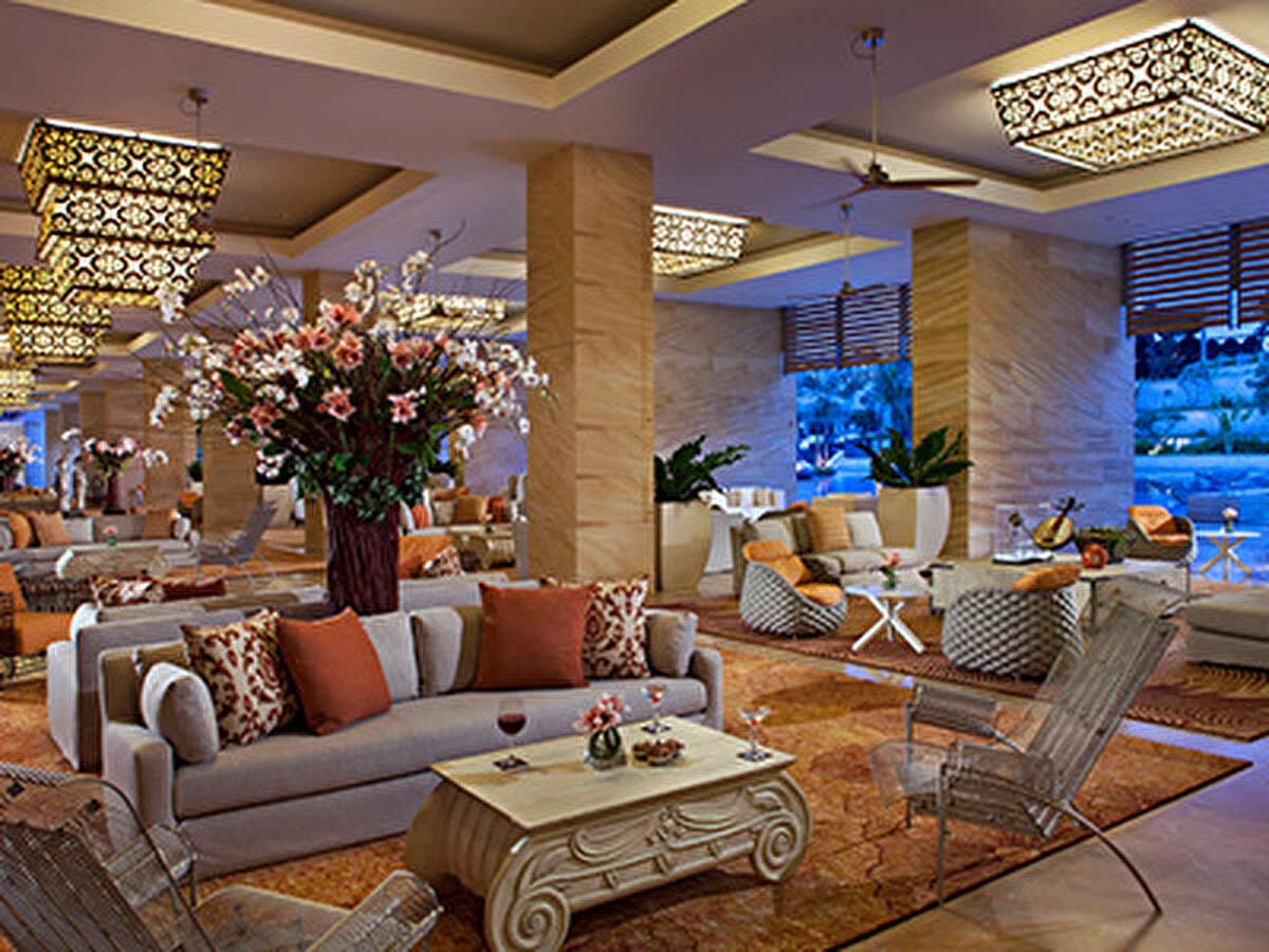 The Mulia 12