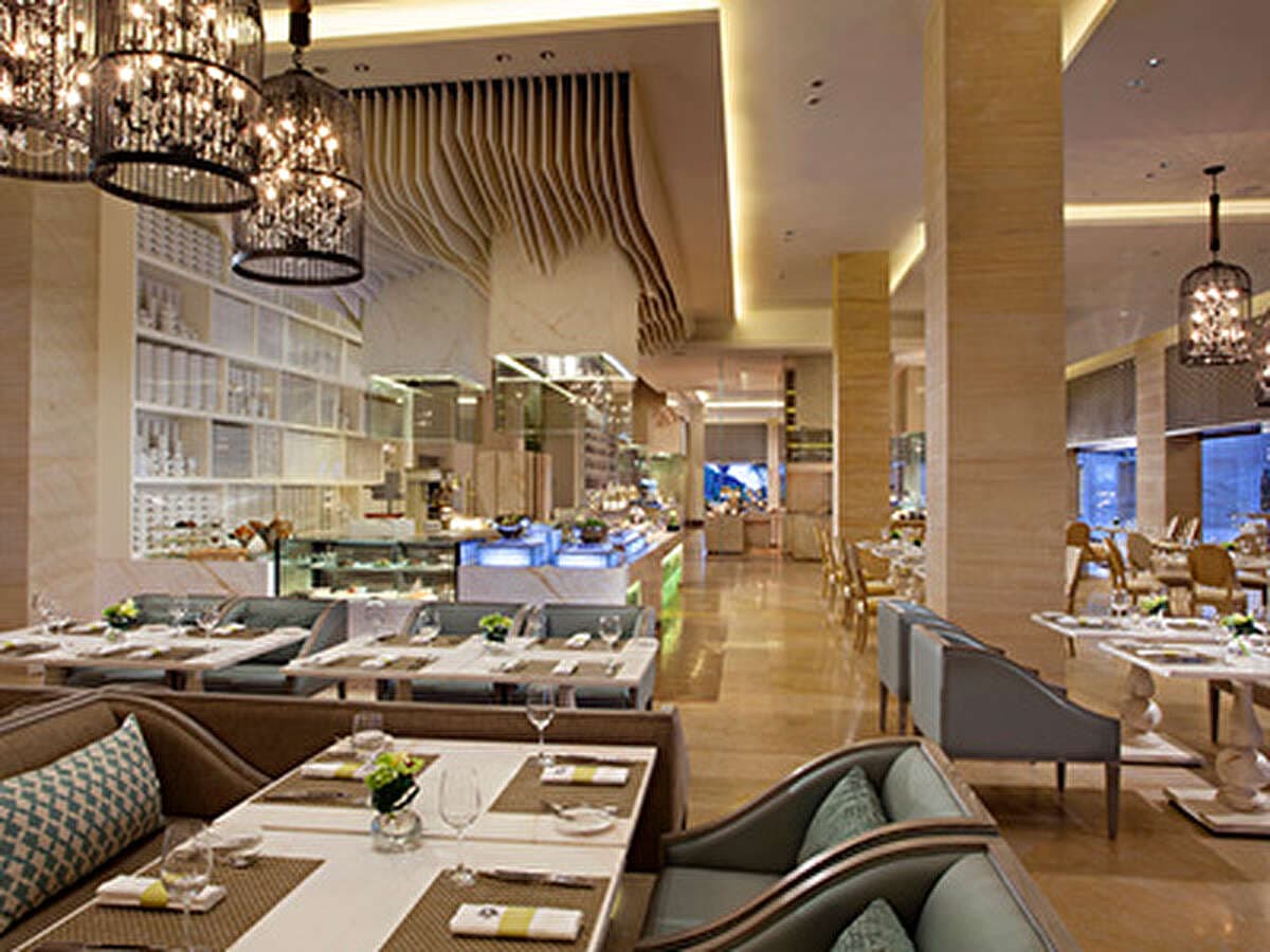 The Mulia 15