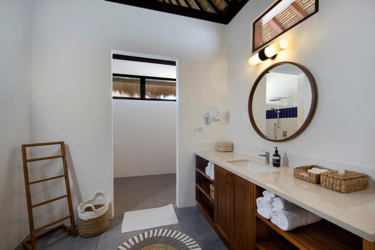 Mocean Dive Resort 10