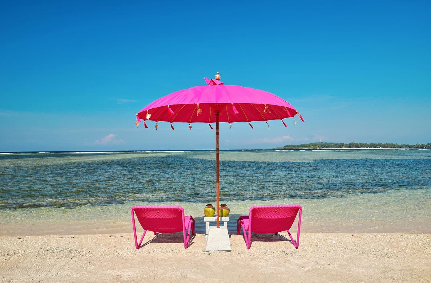 Pink Coco Gili Air 10
