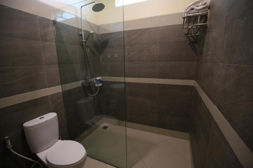 Ara Garden Inn 4