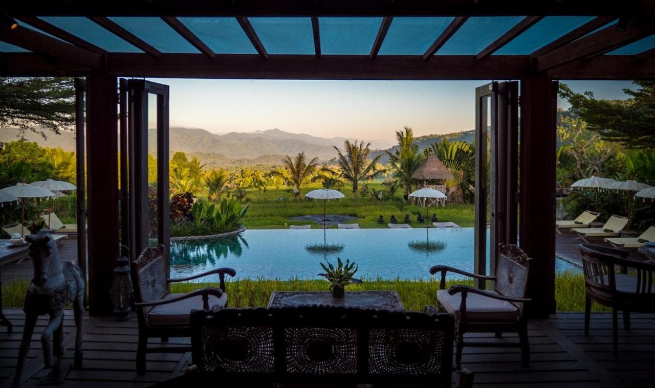 Sanak Retreat 22