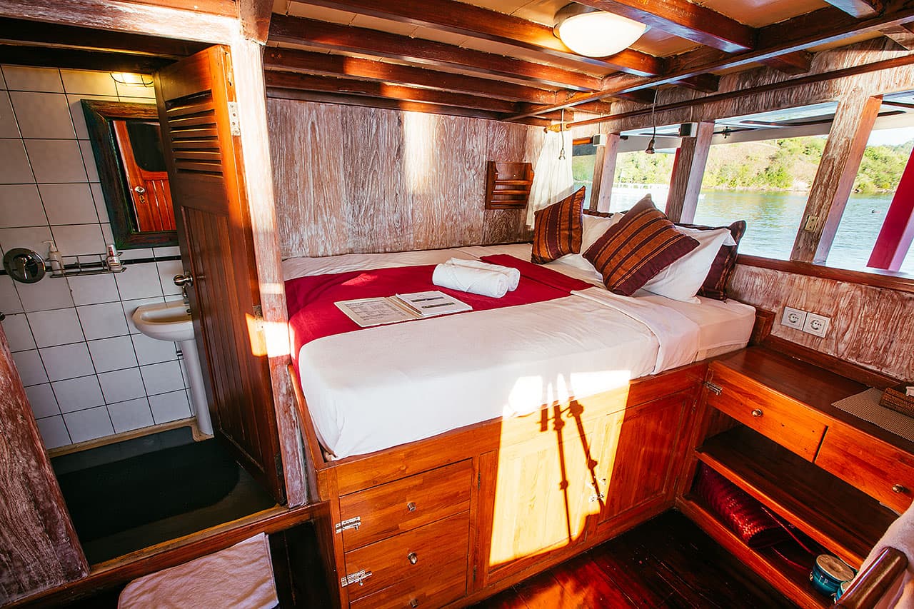 The Seven Seas 35