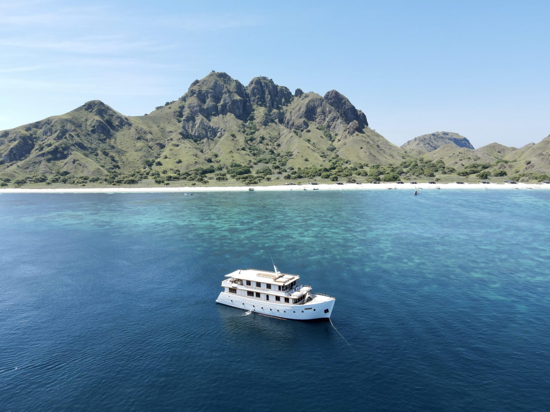 Le Costa 24