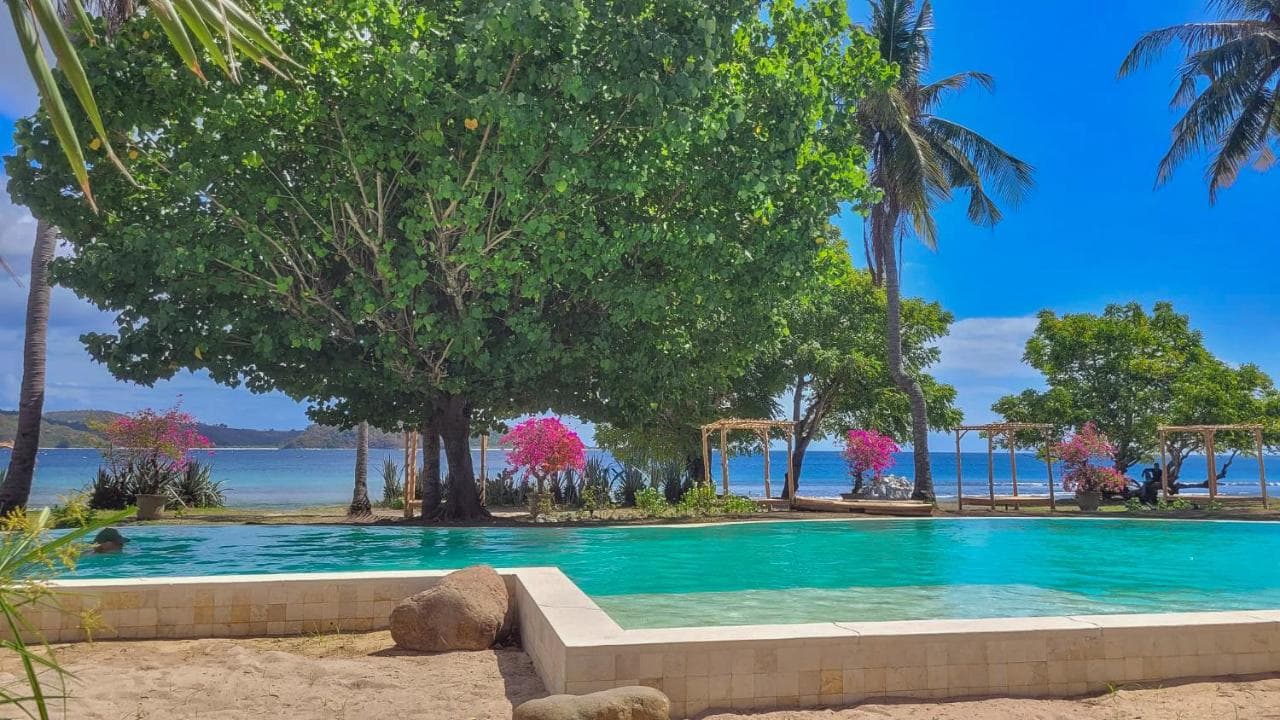 Bleu Mathis Gili Asahan 2