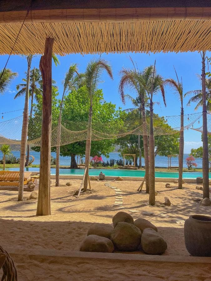 Bleu Mathis Gili Asahan 4