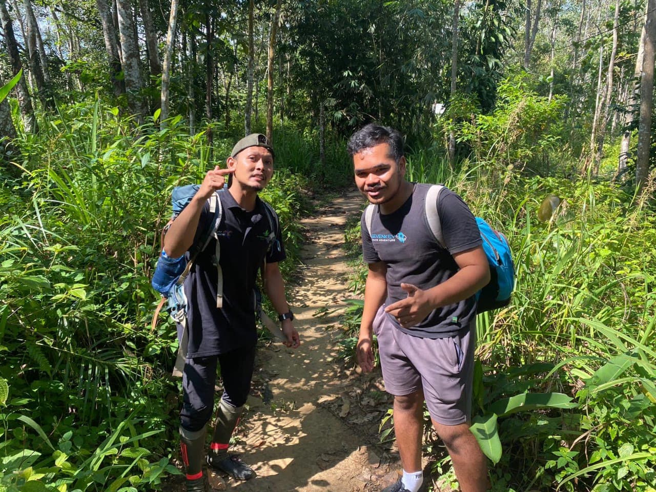 Orangutan Day Trip in Bukit Lawang 24