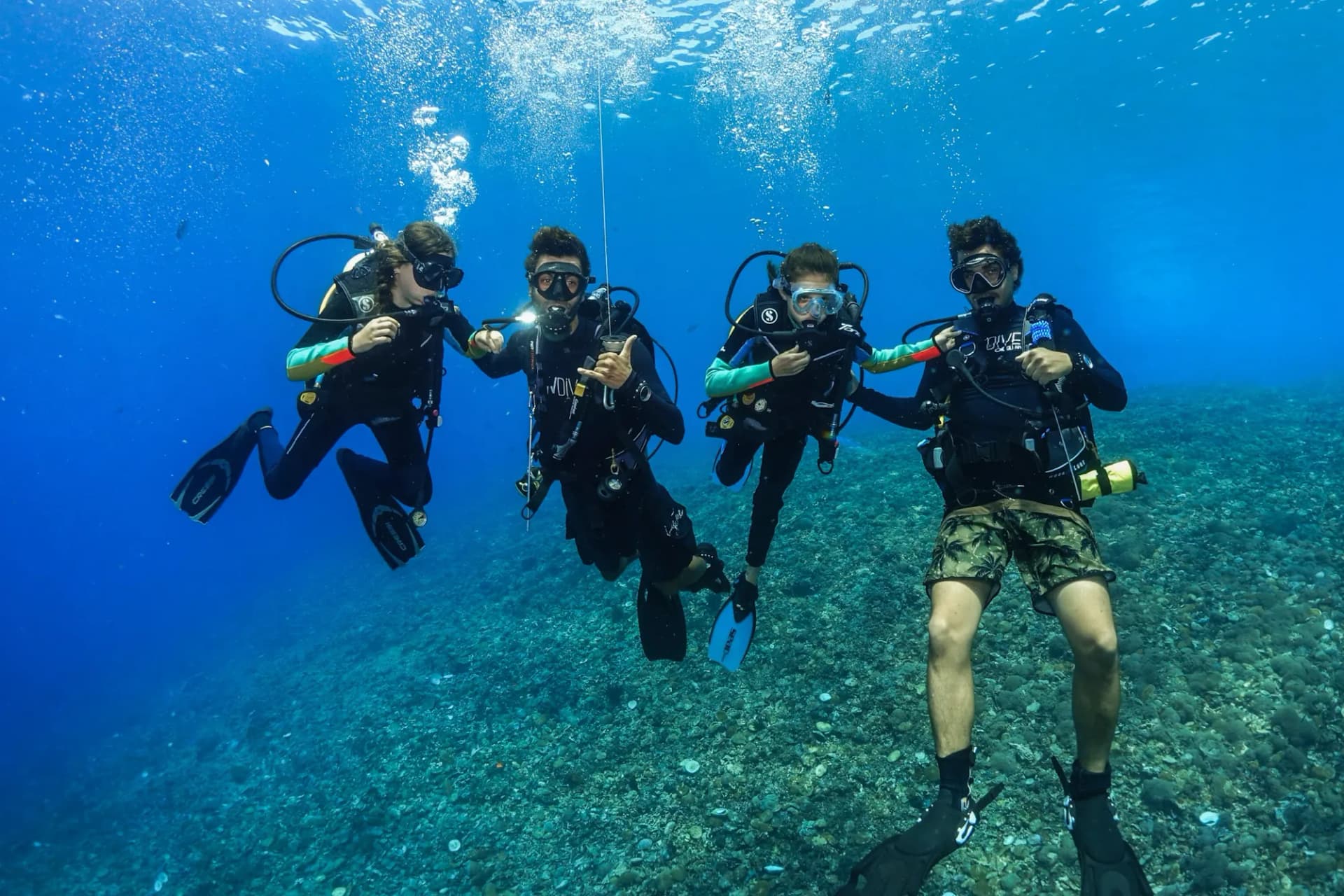 Formation plongée sous-marine à Amed et Tulamben 13
