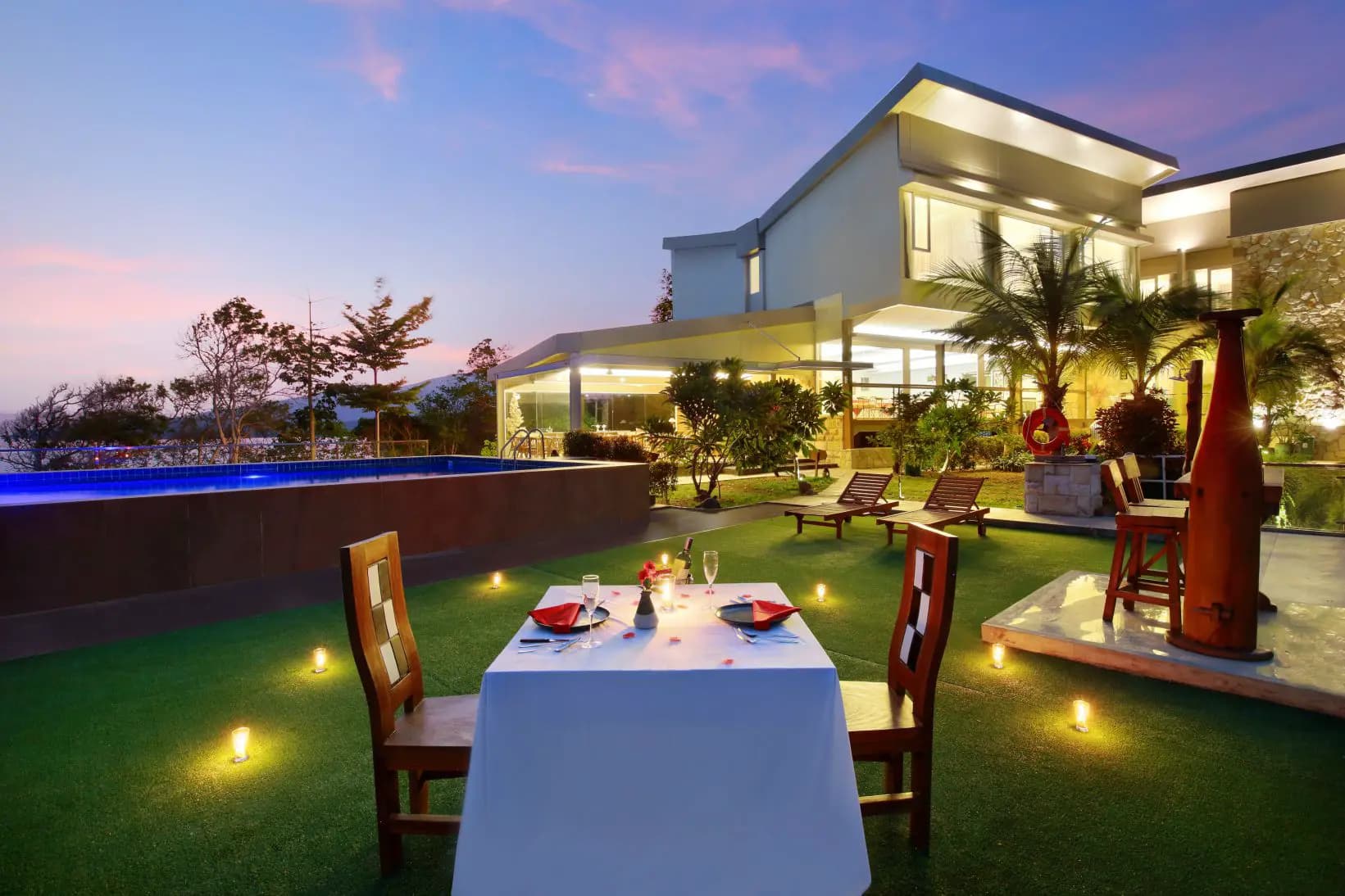 Royal Ocean View 10