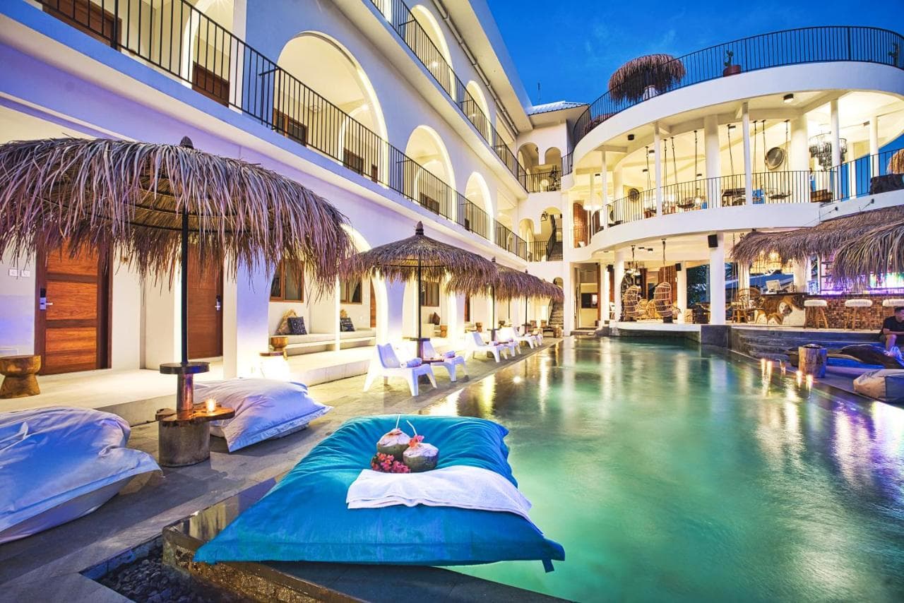El Tropico