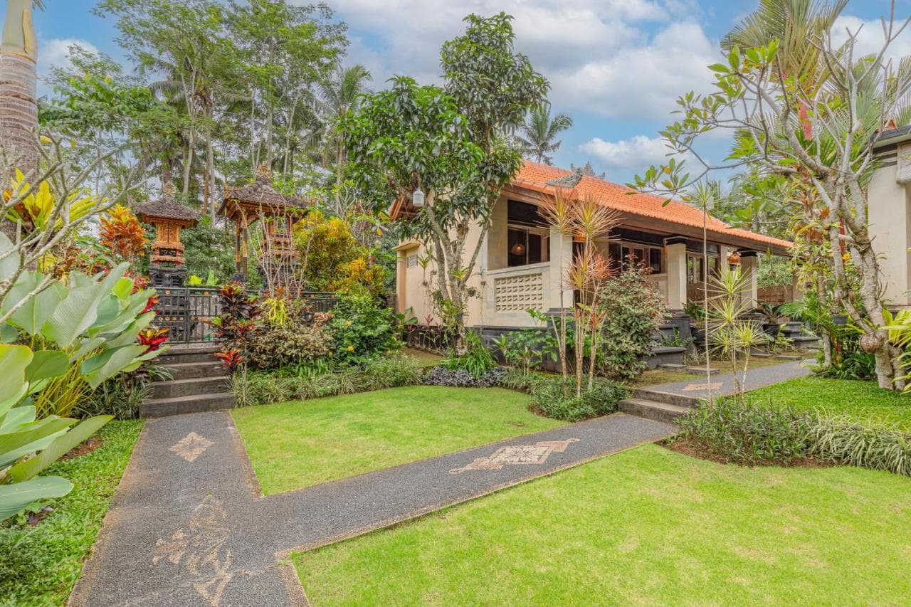 Campuhan Guest House 15