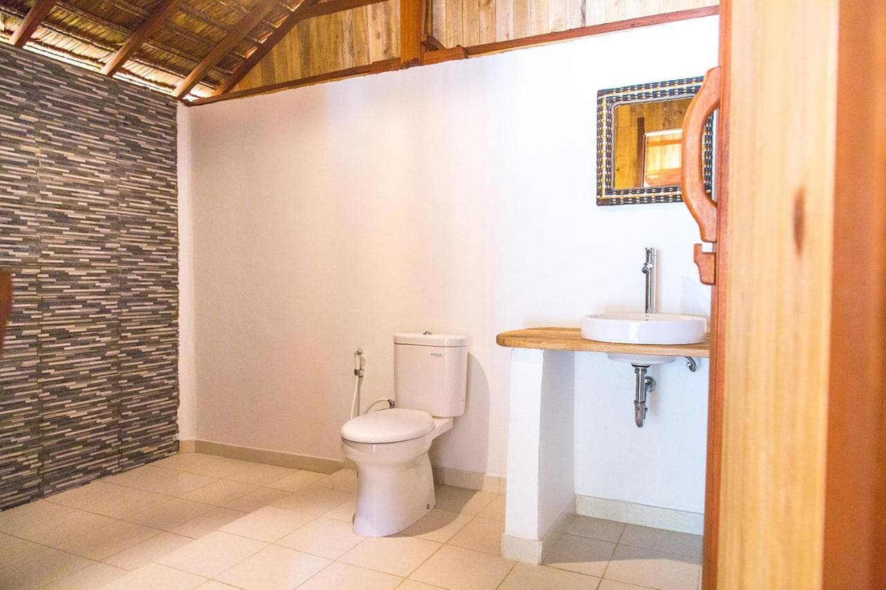 Bara Coco Bungalows 6