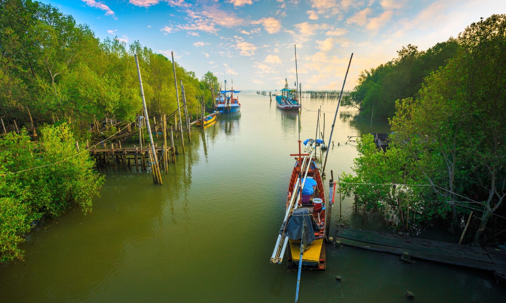 18 Days Sulawesi Tour: Bira – Lake Tempe – Toraja – Togian Islands 26